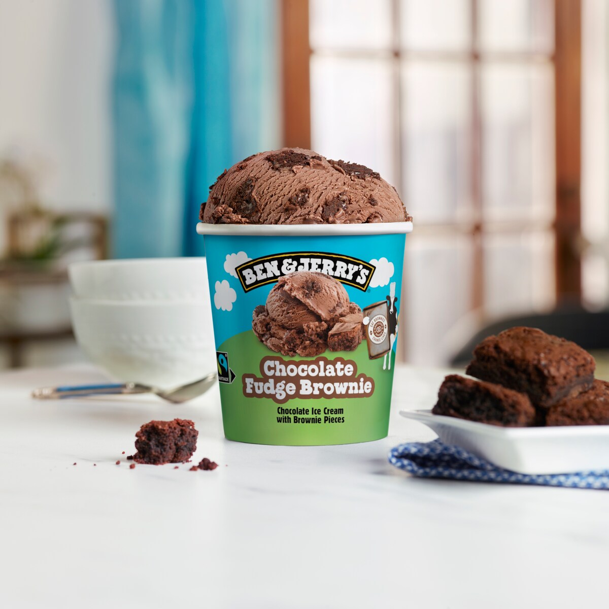 Chocolate Fudge Brownie Origineel ijs - Pint 4 / 5